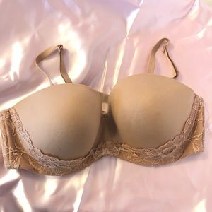 Body by Victoria’s Secret Strapless Bra